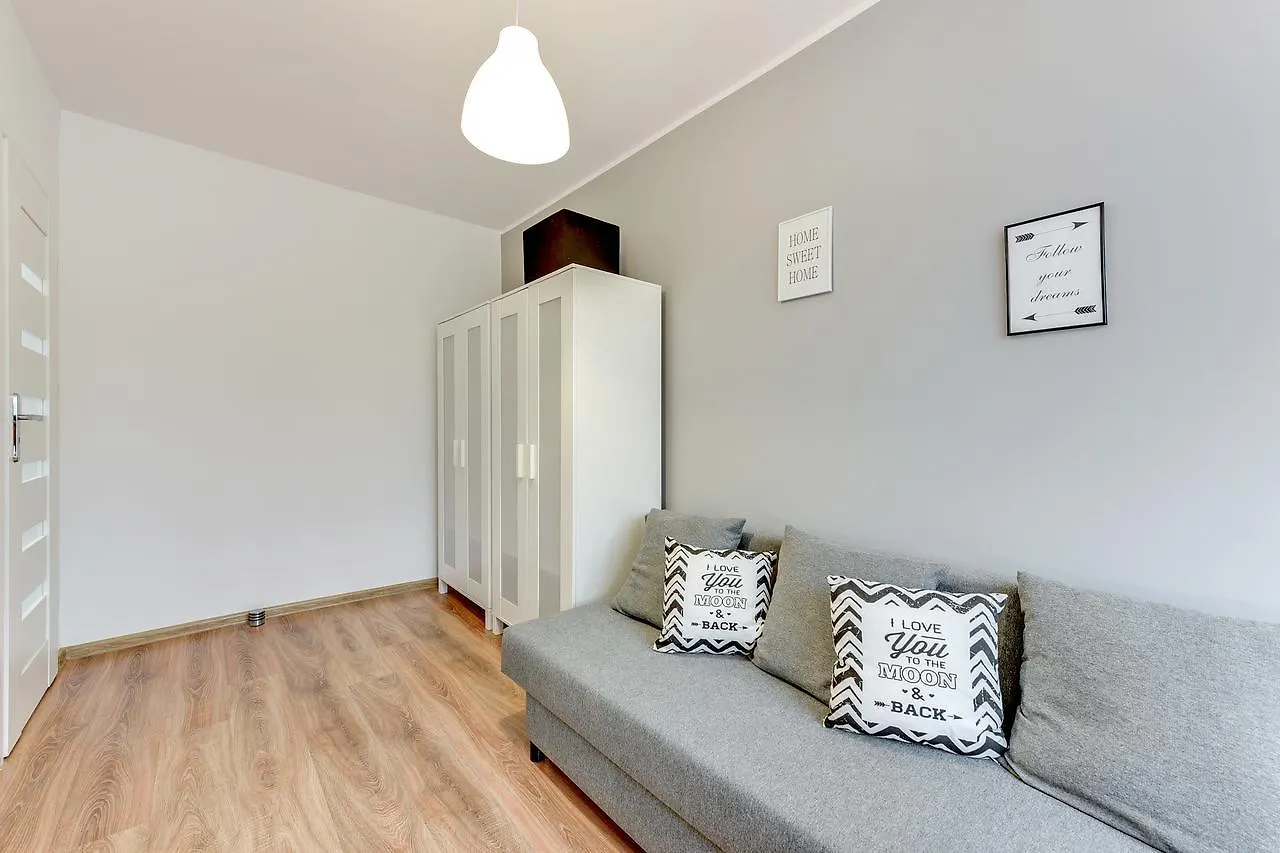 Pokoje Pilotow Apartment Gdansk Homestay